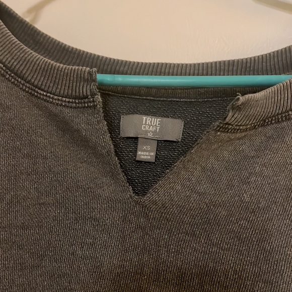 Sweatshirt - Picture 4 of 5